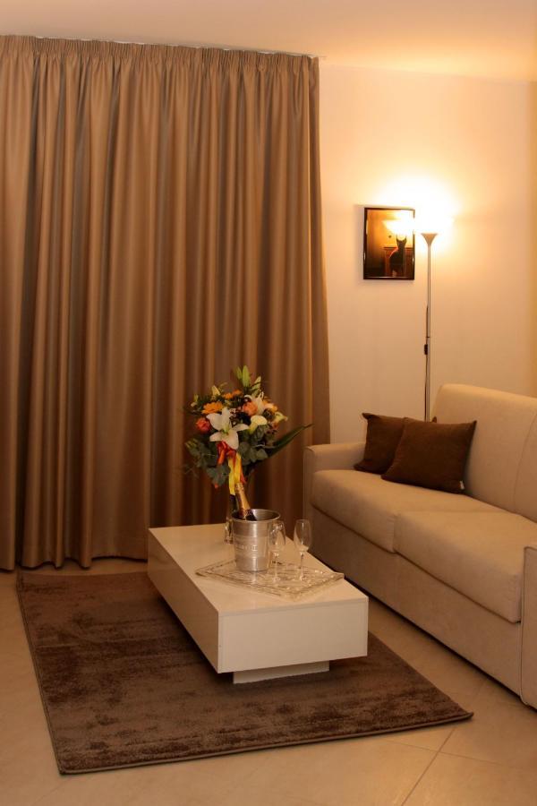 Ferienwohnung Dimoraviapiadue Savona Exterior foto